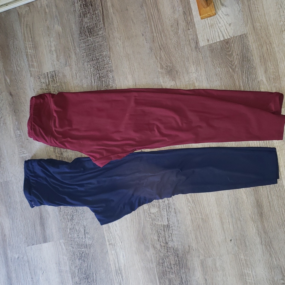 Bundle- 2 ankle length M leggings